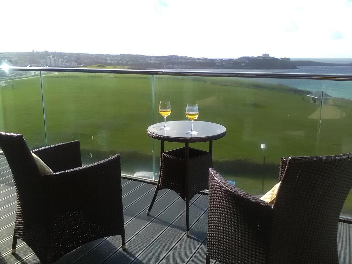 35 One Lusty Glaze View Apartment Newquay  Bagian luar foto